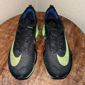 Very Gently Used Nike Air Zoom AlphaFky Next.